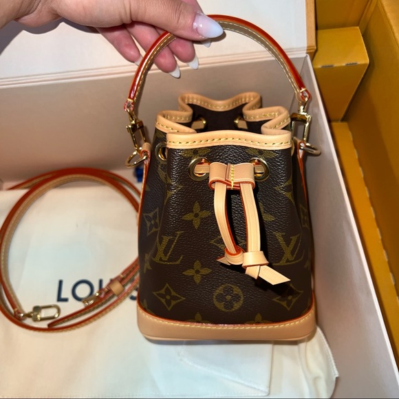 LV Nano Neo - Picture 1 of 6